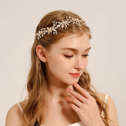 Collection image for: Wedding Hair Accessories