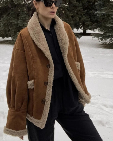 American Vintage Single-Breasted Lamb Fleece Top