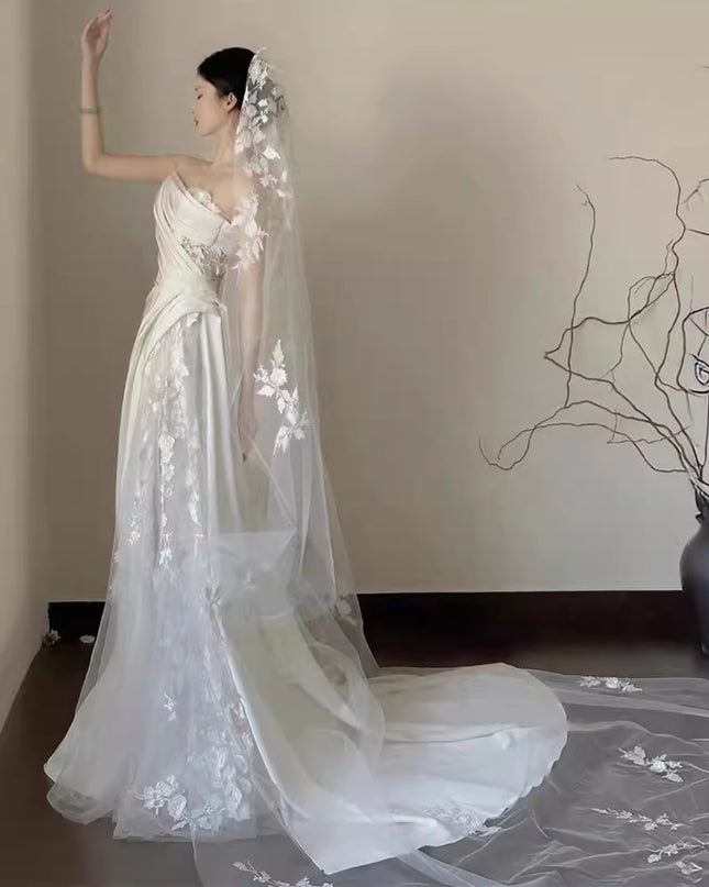 Satin Lace Wedding Veil Tube Top Fishtail Wedding Dress