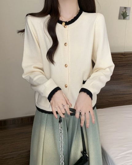Women's Long-sleeved Round Neck Pocket Button Cardigan Loose Sweater