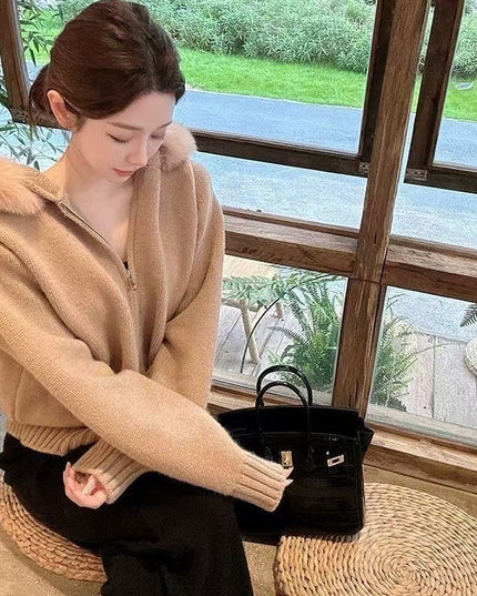 High-grade Women's Top Hooded Knitted Fur Collar Cardigan