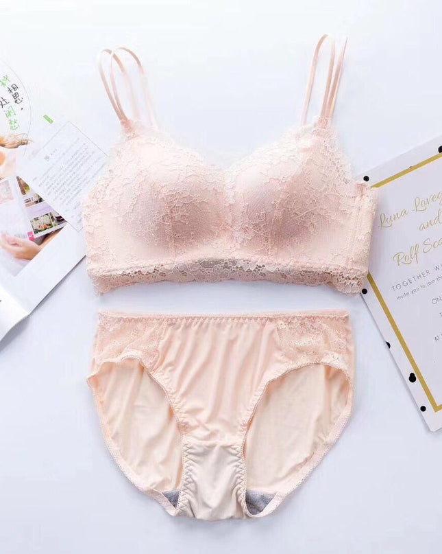 Beautiful back gathered bra