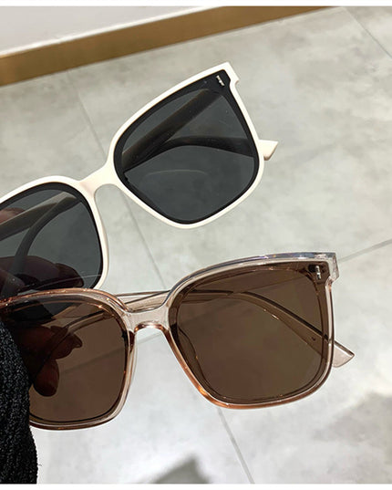 New Glasses Men And Women Black Frame Sunglasses
