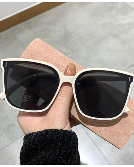 New Glasses Men And Women Black Frame Sunglasses