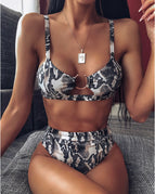 A1A white snake skin