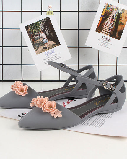 Toe-toe Flat Buckle Outer Sandals