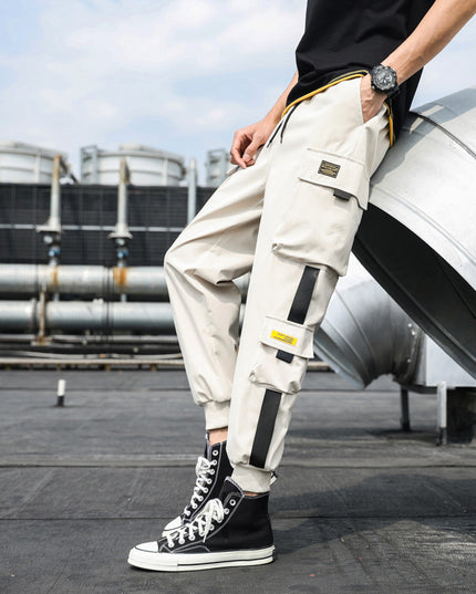 Harlan's ankle-length cargo pants