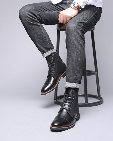 Pointed and velvet warm Martin boots