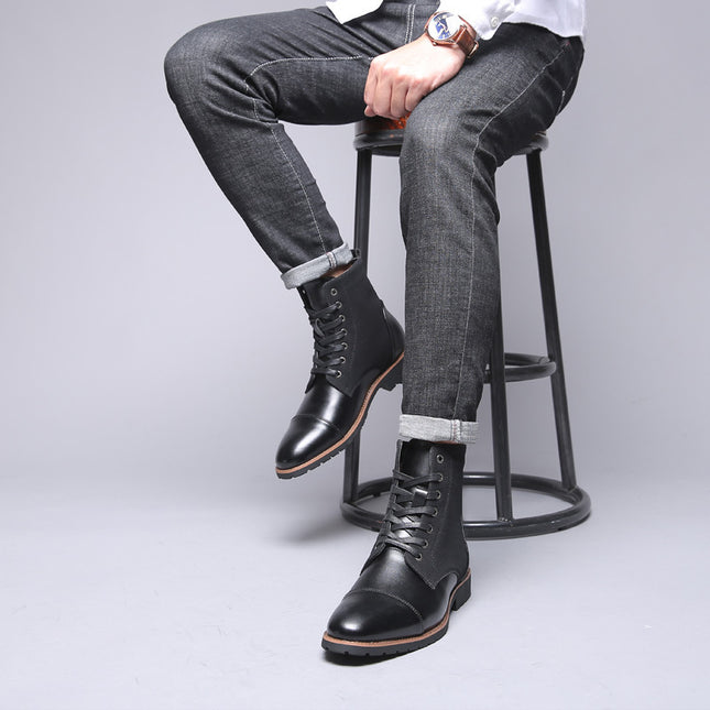 Pointed and velvet warm Martin boots