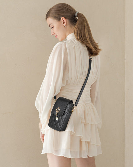 Simple All-match Messenger Bag Pearl Vertical Model In Square Shape