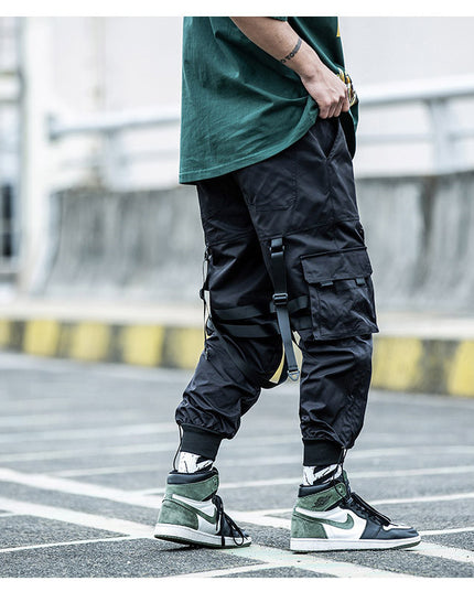 Multi-pocket pants