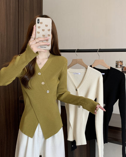 V-neck Pullover Design Sense Slimming Inner Autumn Sweater