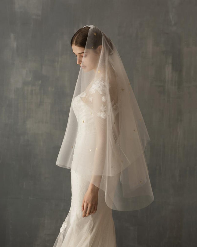Star Style Hand Sewn Metal Combed Bridal Veil