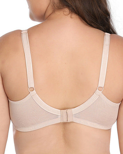 Oversized bra and silk bra