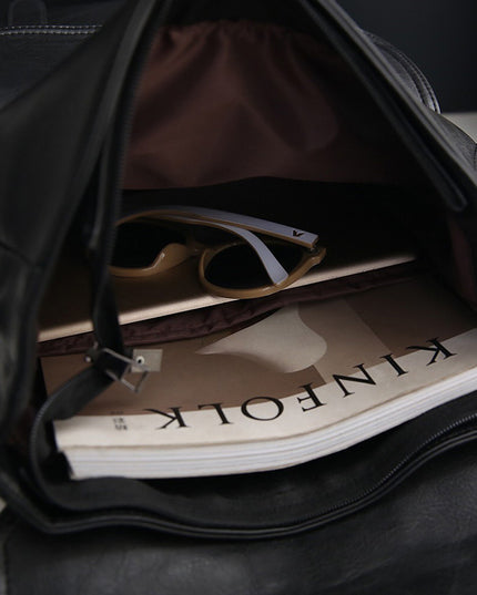 new fashion color leather retro Backpack Laptop computer backpack on behalf of a man