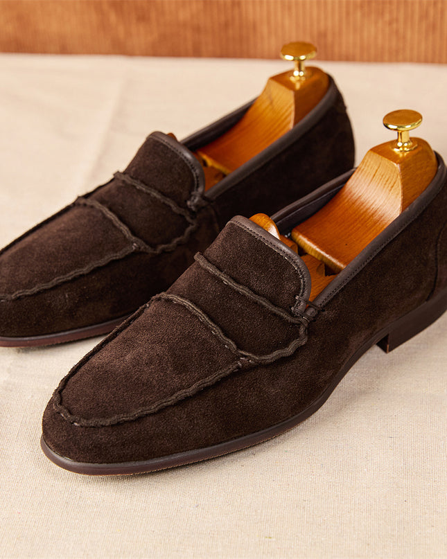 Men's Retro Shoes A Fashionable Suede