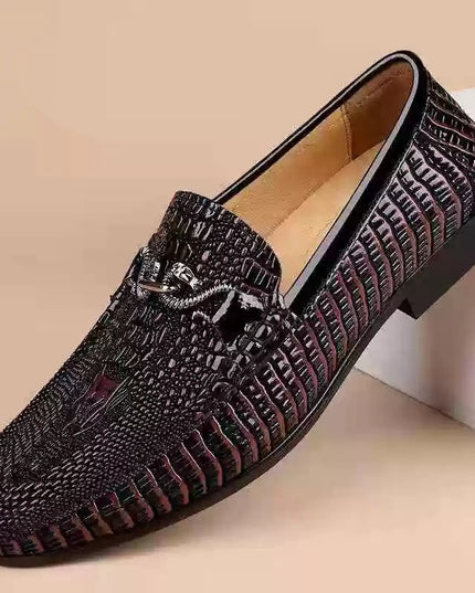 Slip-on Snake Pattern Embossed Leather Flat Driving Casual Leather Shoes