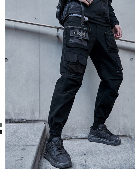 Multi-pocket cropped slacks