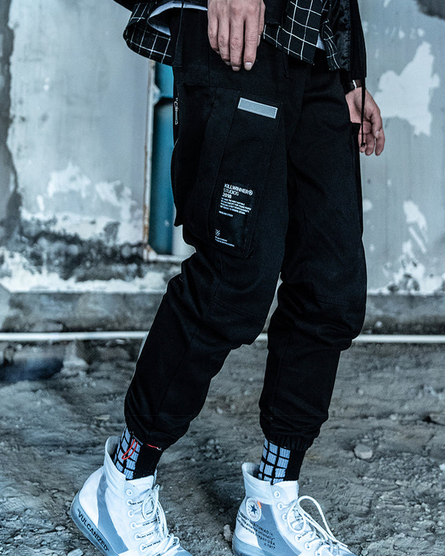 Pocket stitching sports trousers