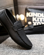 D826 Black