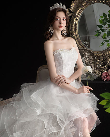 Short Front And Back Length Small Trailing Wedding Dress