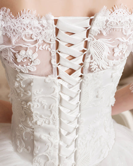 One-shoulder lace slim skirt
