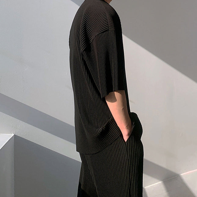 Men's Pleated Short Sleeves Loose Striped Draping Half Sleeve Trendy Pleated Round Neck T-shirt