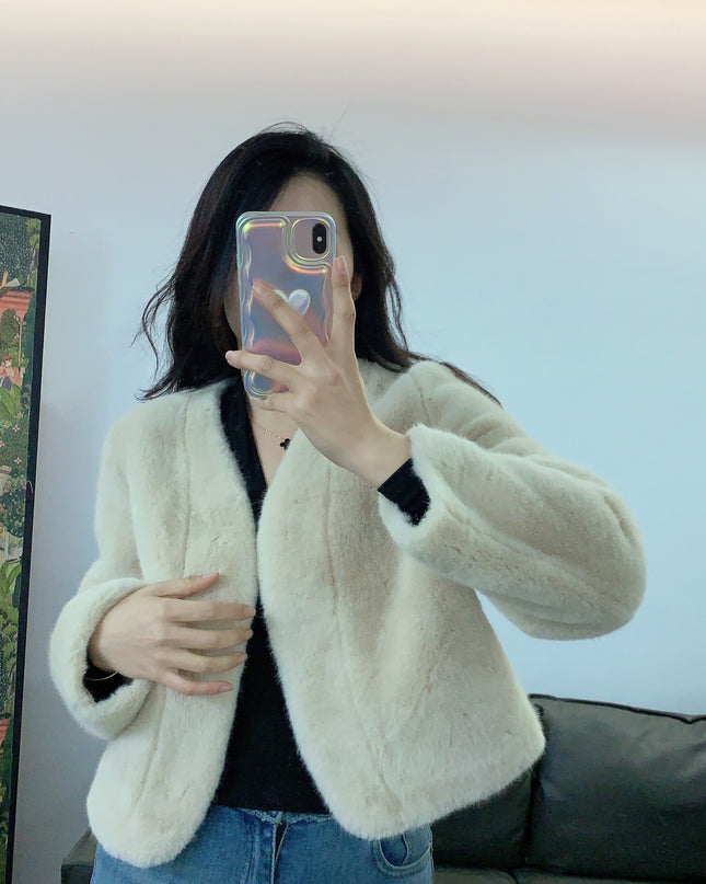 Women's Short Solid Color Eco-friendly Fur Jacket