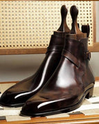 Brown / 38