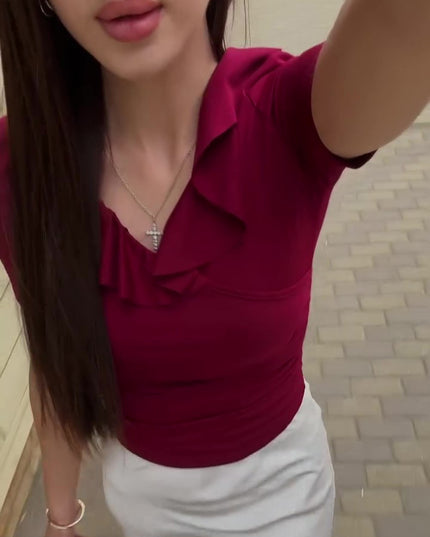 Red V-neck Ruffled Short-sleeved Top