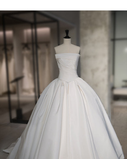 Women's Satin Tube Top Simple Elegant French Style Large Tail Elegant Wedding Dress