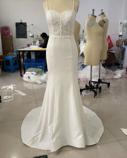 White Simple Trip Shoot Fishtail Bridal Tube Top Wedding Dress