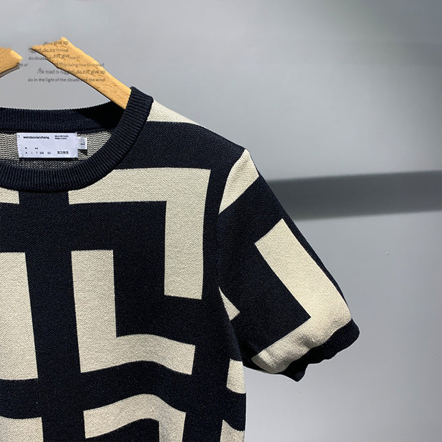 Men's New Fashion Versatile Geometric Jacquard Sweater Half Sleeve Round Neck