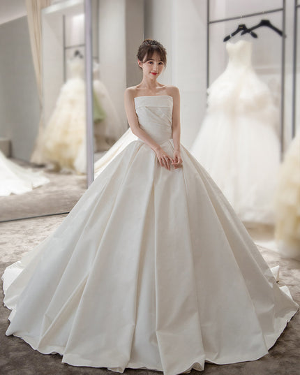 Women's Satin Tube Top Simple Elegant French Style Large Tail Elegant Wedding Dress