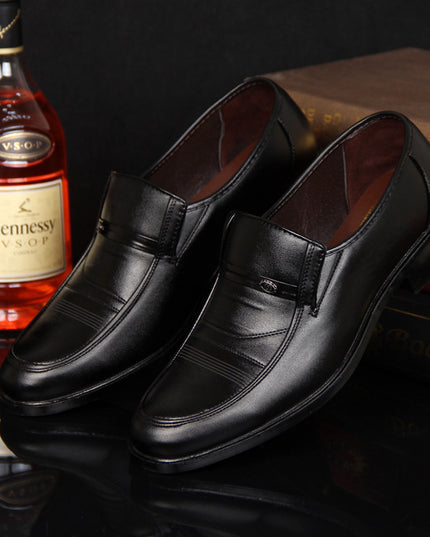 New Men's Business Suits And Casual Leather Shoes
