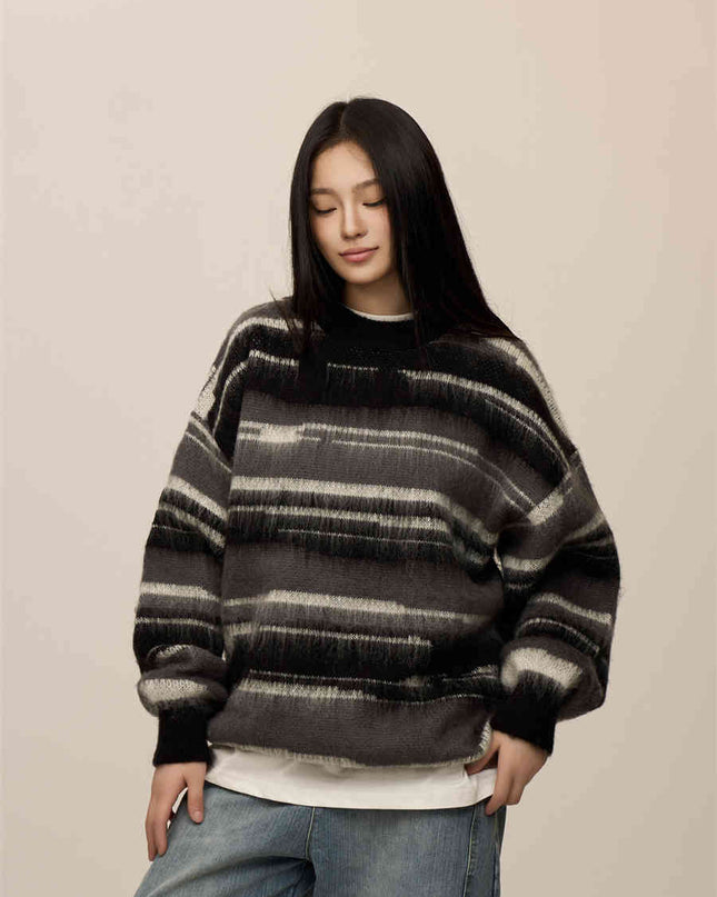 Retro Hip Hop Black And White Striped Sweater For Women