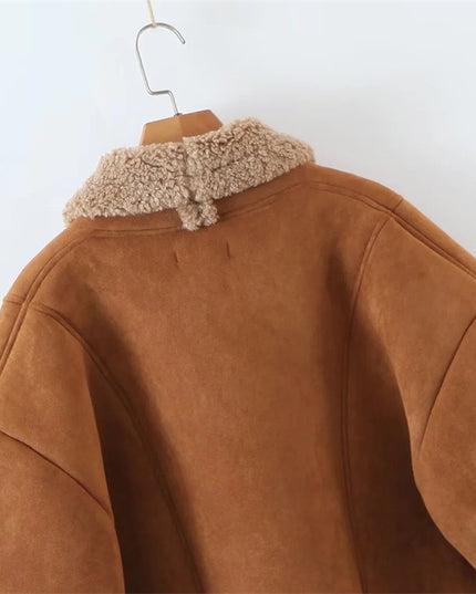 American Vintage Single-Breasted Lamb Fleece Top