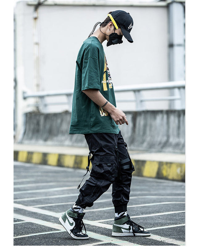 Multi-pocket pants