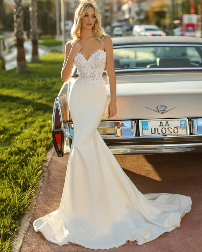White Simple Trip Shoot Fishtail Bridal Tube Top Wedding Dress