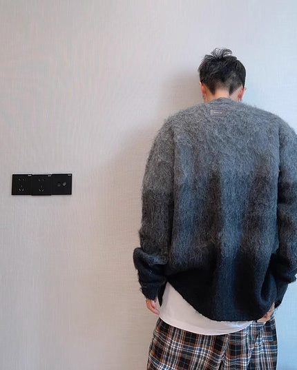 Retro Easy Matching Gradual Change From Black To Gray Brushed Cardigan Without Buckle