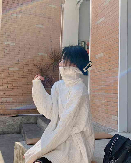 White Thick Twist Autumn And Winter New Loose Top