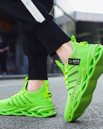 Mesh Breathable Casual Men's Korean Style Plus Size Light Running Shoes