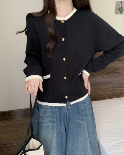Women's Long-sleeved Round Neck Pocket Button Cardigan Loose Sweater