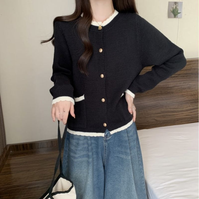 Women's Long-sleeved Round Neck Pocket Button Cardigan Loose Sweater