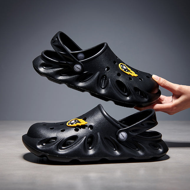 Hole Shoes Lightweight And Breathable Men's Beach Sandals