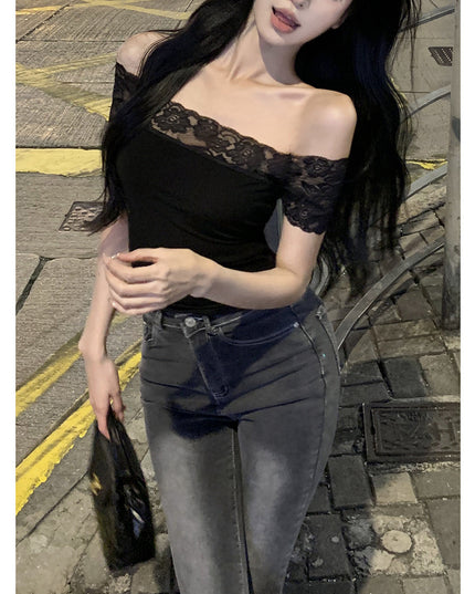 Pure Desire Style Design Lace Stitching Exposed Slim Top
