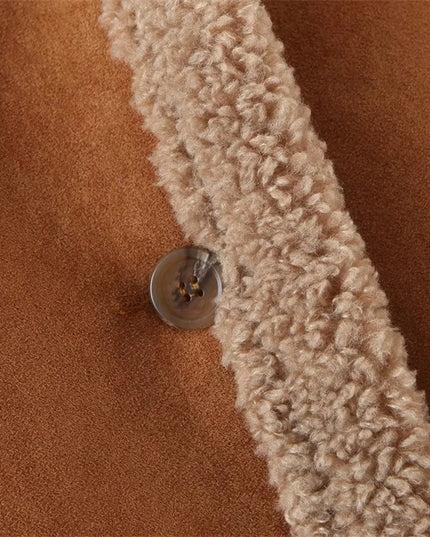 American Vintage Single-Breasted Lamb Fleece Top