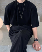 Black / M