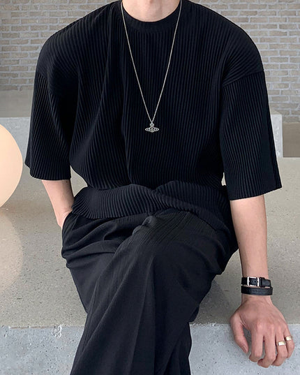 Men's Pleated Short Sleeves Loose Striped Draping Half Sleeve Trendy Pleated Round Neck T-shirt