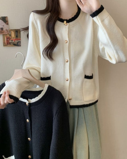 Women's Long-sleeved Round Neck Pocket Button Cardigan Loose Sweater
